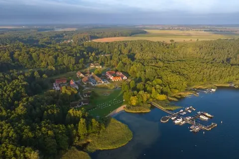 BEECH Resort Plauer See foto 1