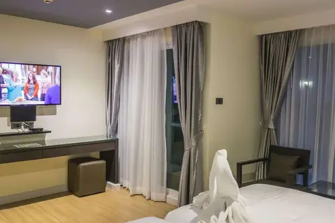 Unique Regency Hotel in พัทยา — foto 11