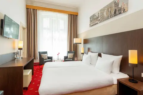 Leonardo Royal Hotel Berlin Alexanderplatz in Berlijn — foto 3