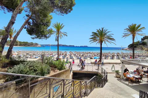Paguera Beach in Palma — foto 26