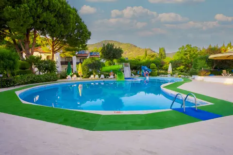 Dogan Paradise Beach in Menderes