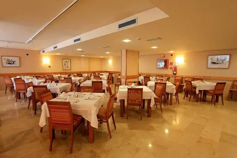Protur Palmeras Playa Hotel in Sant Llorenç des Cardassar — foto 5