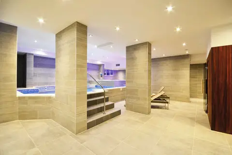 Aparthotel Miramare in Makarska — foto 9