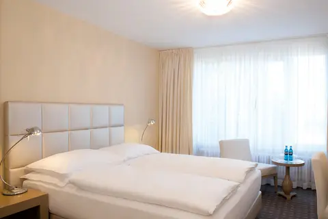 Victor's Residenz-Hotel München in Unterschleißheim — foto 15