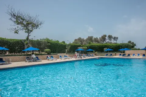 BM Beach Hotel in Ras Al Khaimah — foto 7