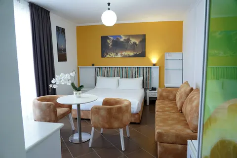 Hotel Monaco in Golem — foto 12