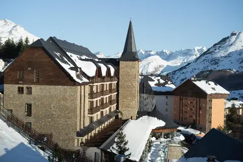SNÖ Aragón Hills Hotel in Pyreneeën — foto 26