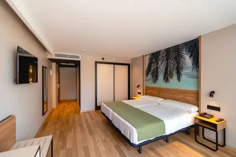 Hotel Primavera Park in Benidorm — foto 3