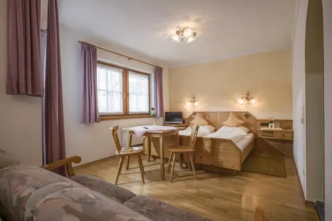 Gasthof Brixnerwirt in Brixen im Thale — foto 9