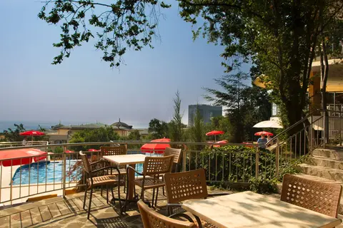 Hotel Sunrise in СПА център Ривиера Бийч — foto 7