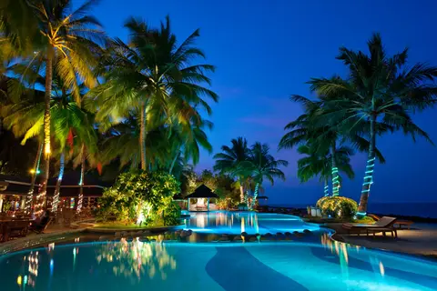 Royal Island Resort & Spa in Horubadhoo — foto 3