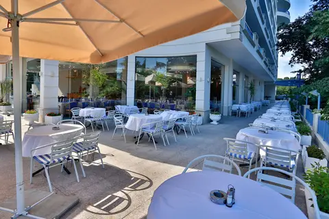 Hotel Sofia in СПА център Ривиера Бийч — foto 9