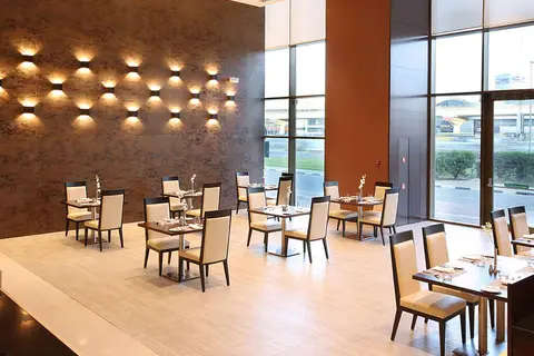 Metropolitan Hotel Dubai in Dubai — foto 6