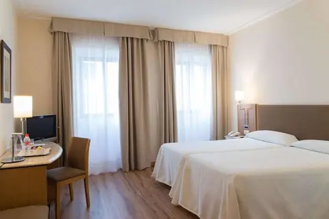Hotel Inglaterra Granada in Granada — foto 4