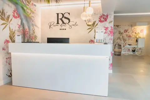 Riva del Sole Hotel - Adults only in Moniga del Garda, foto 12
