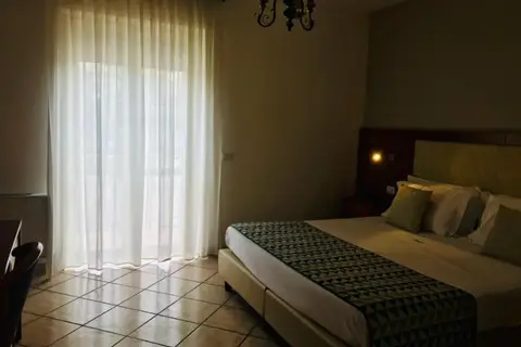 American Hotel in Pozzuoli — foto 13