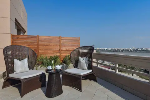 Mövenpick Hotel Bahrain in Muharrak — foto 23