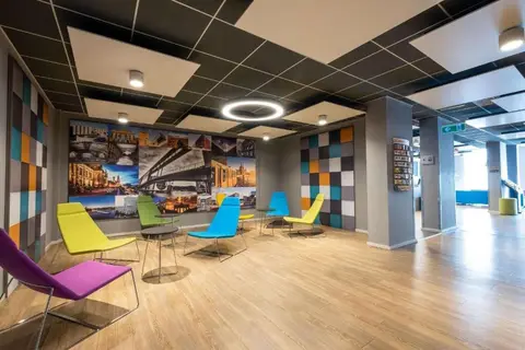 Hotel Berlin Lichtenberg in Berlijn — foto 11