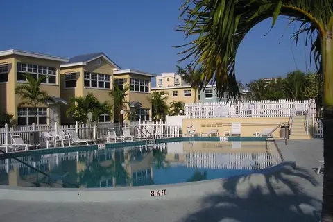 Barefoot Beach Resort in Indian Shores — foto 3
