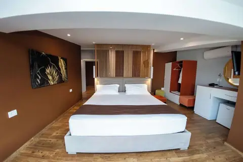 Olivar Hotel Tirana in Tirana, foto 6
