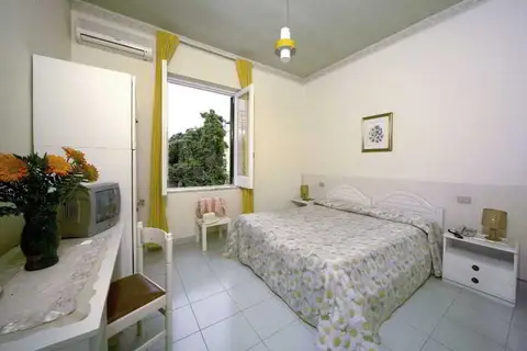 Villa Diana Rooms in Ischia, foto 15
