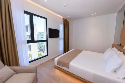 Mahoro Boutique Hotel in Vlorë — foto 7