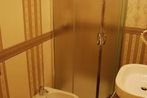 Hotel 2 Kitarrat Boutique & Spa in Durres — foto 5