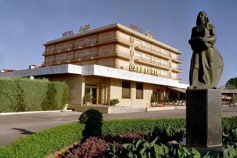Hotel Crisol Regio in Santa Marta de Tormes — foto 25
