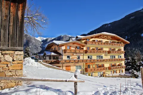 Hotel Al Piccolo in San Giovanni di Fassa