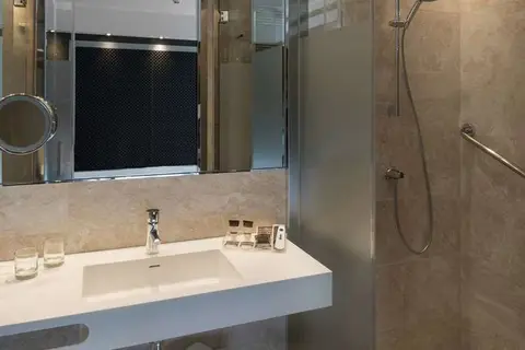 Catalonia Square Hotel in Barcelona — foto 23
