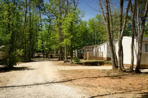 Camping L Évasion in Puy-l'Évêque — foto 14