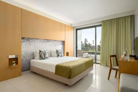 Agua Riverside Hotel in Estômbar e Parchal — foto 2