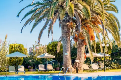 May Beach Hotel in Rethimnon — foto 7