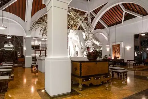 Royal Palms Beach Resort in Waskaduwa — foto 12