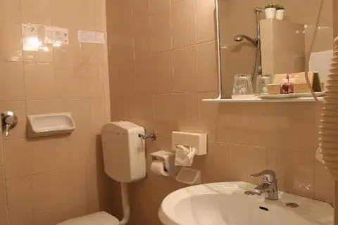 Hotel Globo in Formigine, foto 16