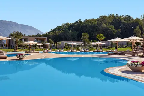 Ikos Odisia in Κάτω Κορακιάνα — foto 15