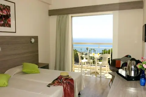 Marina in Ayia Napa — foto 15
