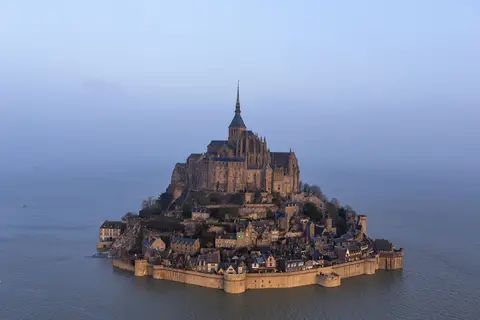 Mont Saint Michel in Genêts — foto 37