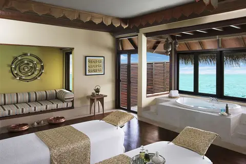 Taj Exotica Resort & Spa Maldives in Enboodhoo — foto 21