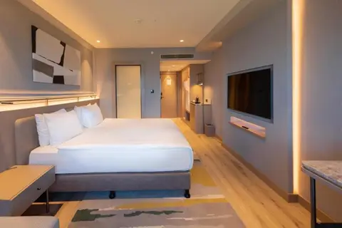 Kolin Hotel in Çiğli — foto 5