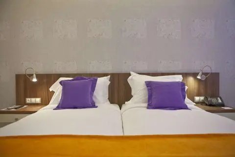Novus City Hotel in Athene — foto 6