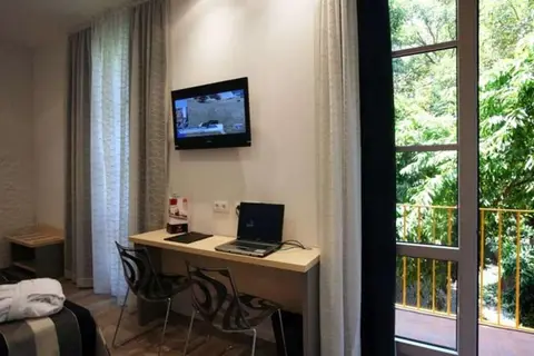 Hotel Petit Palace Boquería Garden in Barcelona — foto 11