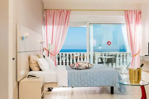 Hotel Matheo Villas & Suites in Malia Municipal Unit, foto 3