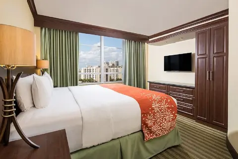 Newport Beachside Resort in Sunny Isles Beach — foto 10