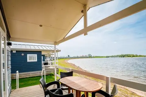 Vakantiepark Eiland van Maurik foto 8