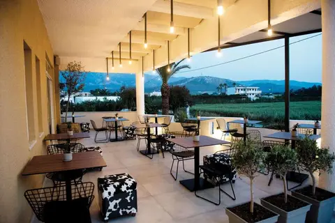 Relax Golden Star in Τιγκάκι — foto 9