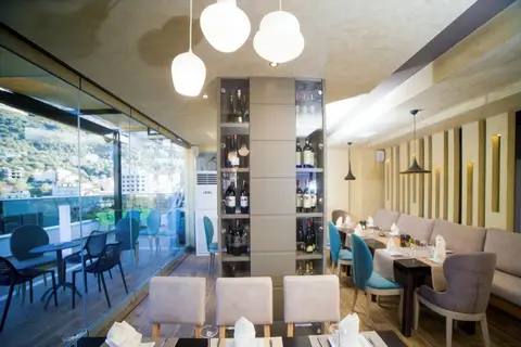 Regina City Hotel in Vlorë — foto 19
