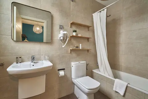 AinB Barcelona Sants Station Appartementen in Barcelona — foto 11