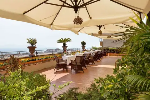 Hotel San Francesco Al Monte in Napels — foto 7