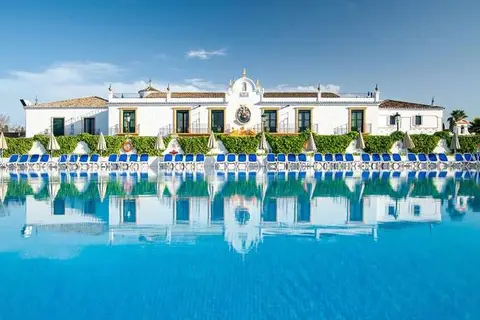 Globales Pueblo Andaluz in San Pedro de Alcántara — foto 14
